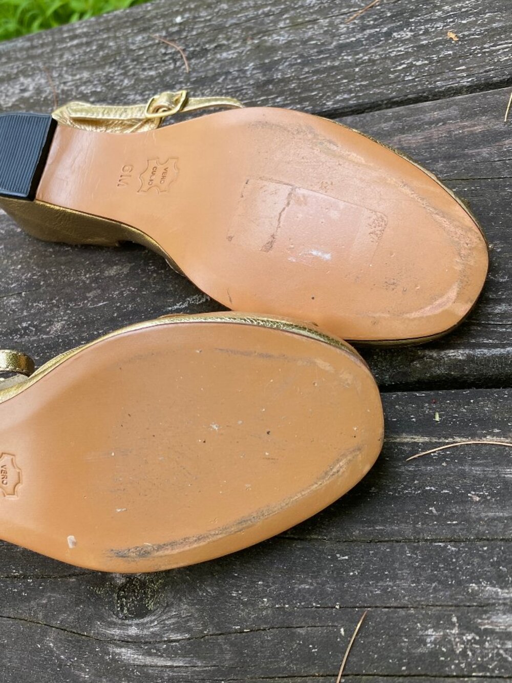 NEW Gold REMIX Vintage Brand Pleated Toe Wedge Leather Sandals - Size 6 - Picture 5 of 9